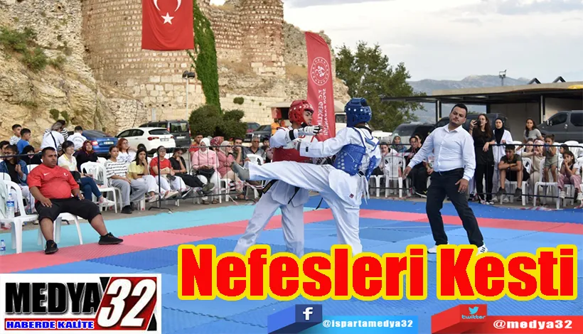 Eğirdir Kick Boks Gala Gecesi;  Nefesleri Kesti