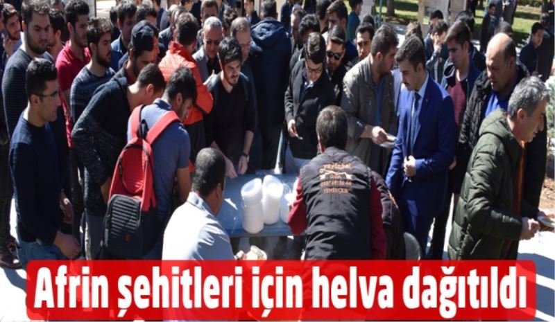 Afrin şehitleri için helva dağıtıldı