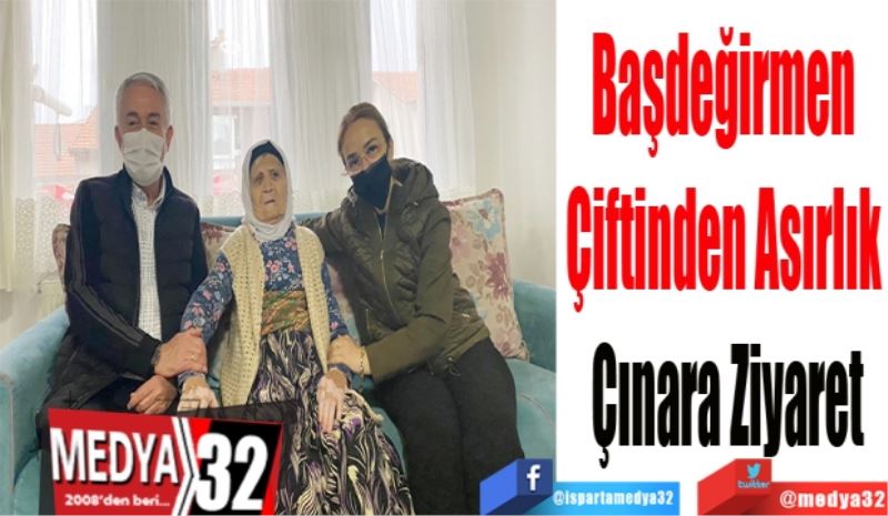 Başdeğirmen 
Çiftinden Asırlık 
Çınara Ziyaret
