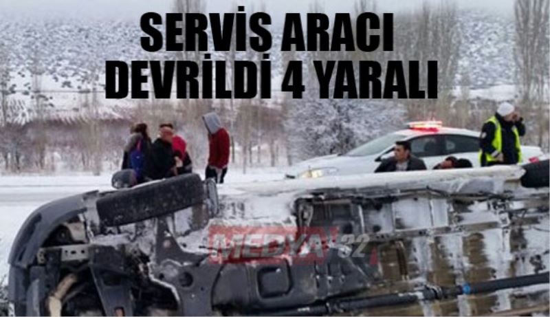 Eğirdir yolunda servis aracı devrildi: 4 yaralı