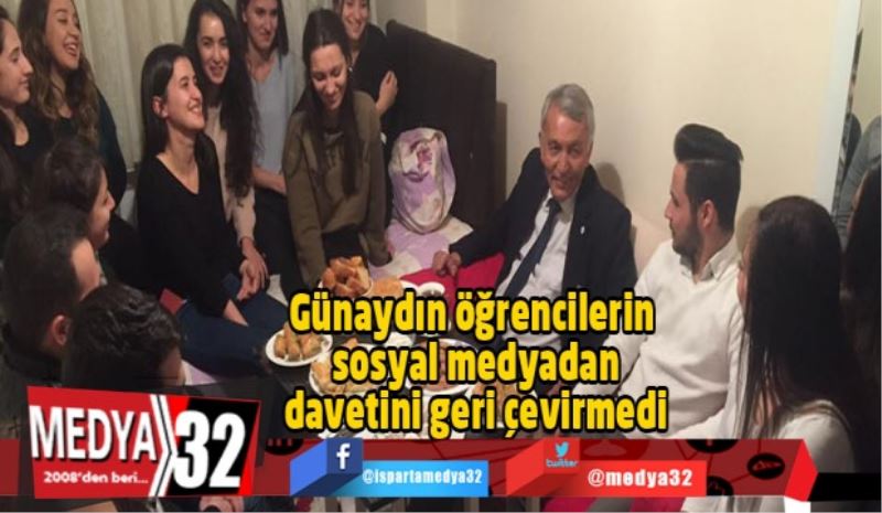 Günaydın öğrencilerin sosyal medyadan davetini geri çevirmedi