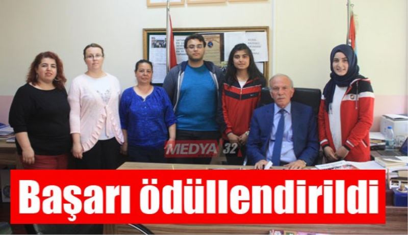 Isparta’ya  birincilik getiren öğrenciler ödüllendirildi