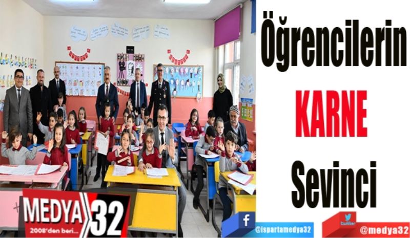 Öğrencilerin
KARNE 
Sevinci
