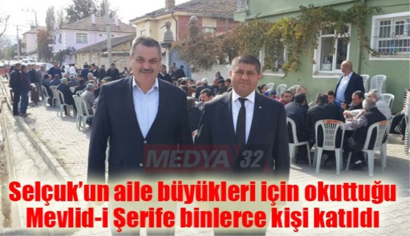 Selçuk aile büyükleri için Mevlid-i Şerif okuttu 